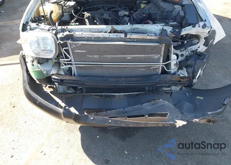 2002 Ford Escape Xls from USA, damaged, VIN 1FMYU01102KC48220